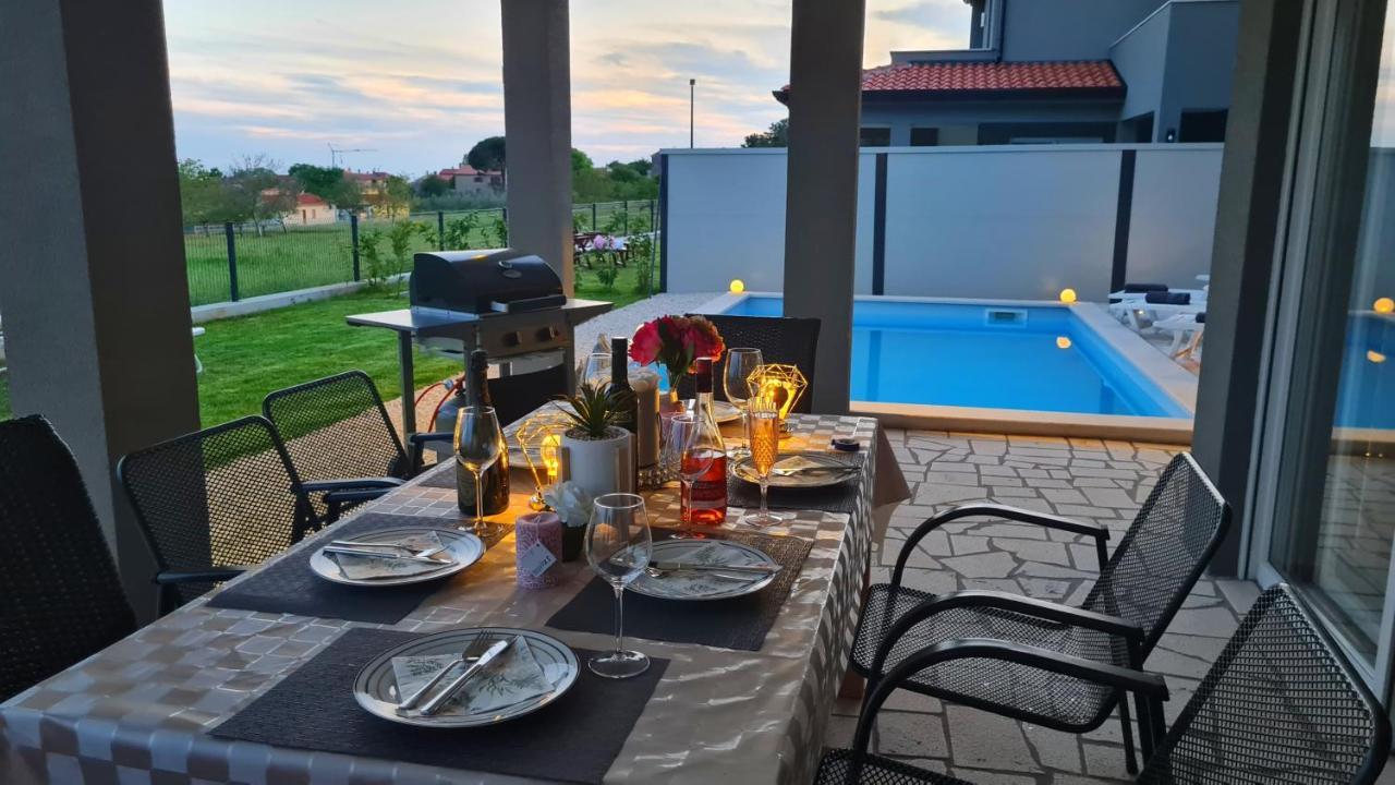 Villa Robert Kaštelir